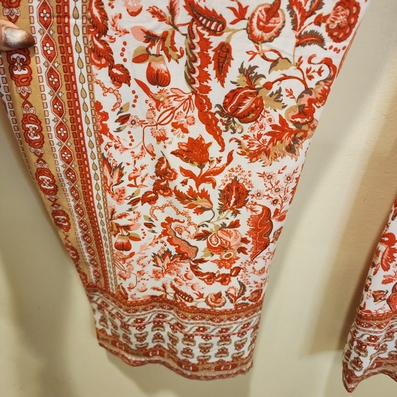 Hester & Orchard Floral Red and White Elastic Waisted  Flare Rayon Casual Pant L - Picture 7 of 13